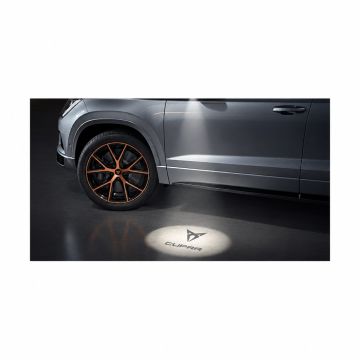 SEAT Ateca (KH7) omgevingsverlichting links buitenspiegel - CUPRA logo