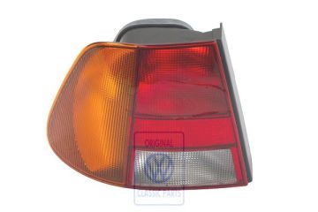 Volkswagen Polo 3 (6N) achterlicht links met achteruitrijlicht - rechtsgestuurd