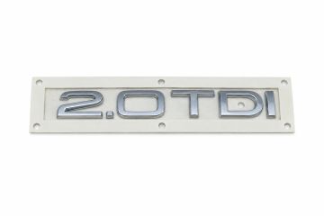Audi Q3 (8U), Q5 embleem - chroom