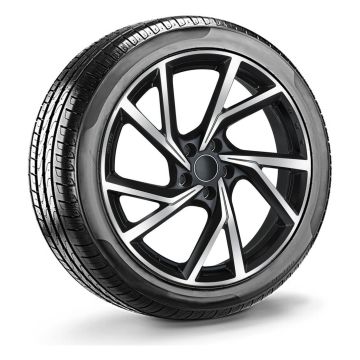 Audi A3 (8Y) zomerset - zwart gepolijst (stijl 2)