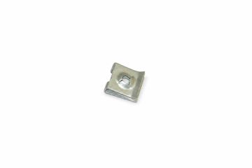 Originele plaatmoer (5,5X16,5X15)
