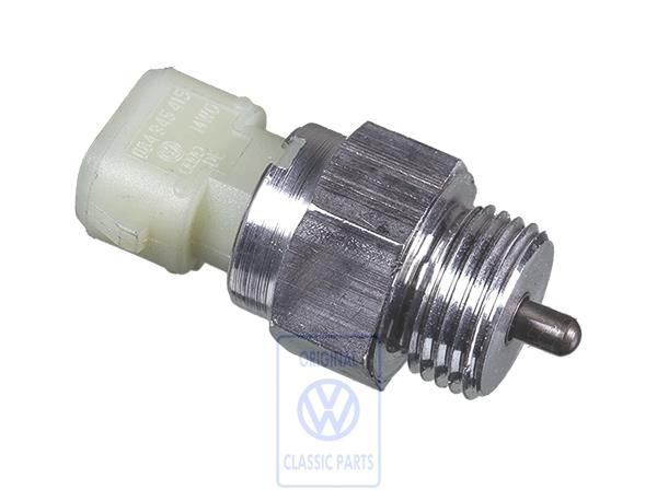 Volkswagen achteruitrijlichtschakelaar M18x1,5 - 4-versnellingsbak