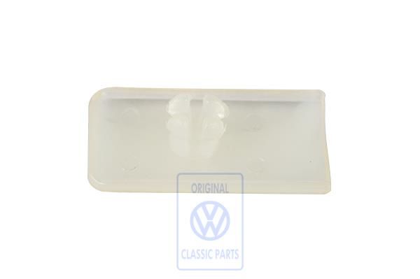 Volkswagen Golf 1 (17) steunhoek achterklepslot