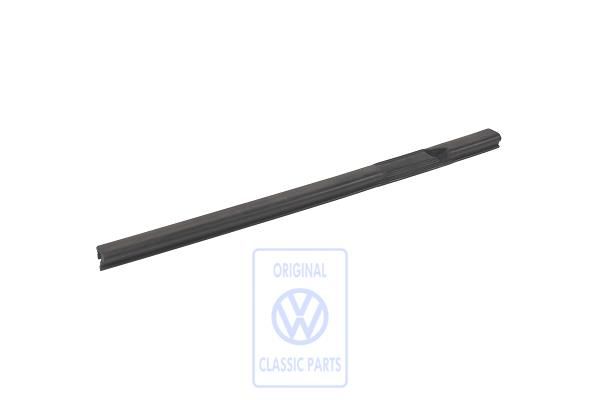 Volkswagen Golf 1 (17) cabriokapafdichting midden - rechts