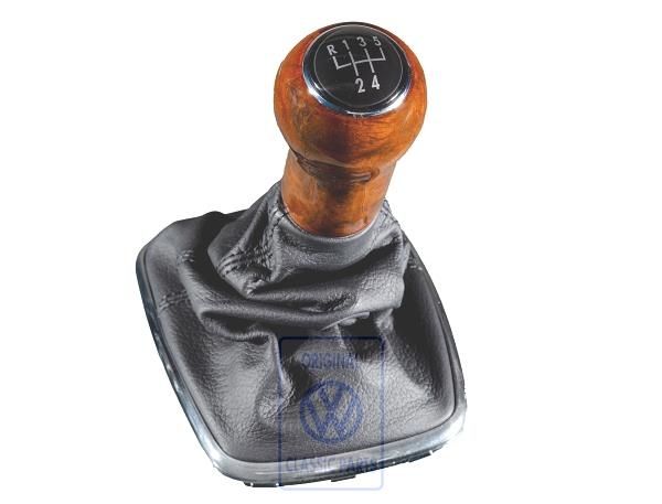 Volkswagen Bora (1J) versnellingspookknop met hoes 5-bak - zwart/noten/chroom