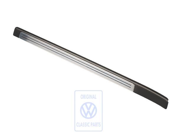 Volkswagen Golf 5 (1K) instaplijst - rechtsvoor, satijnzwart/aluminium, 4-deurs