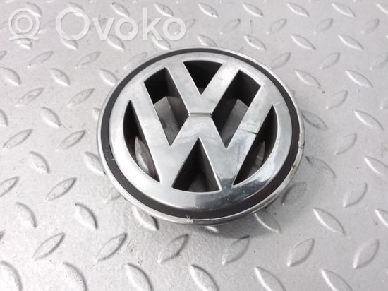 Volkswagen Passat (B2) logo