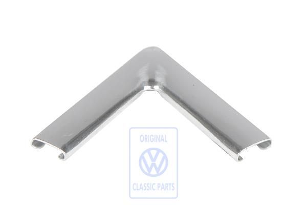 Volkswagen Passat B2 hoekstuk sierlijst zijruit
