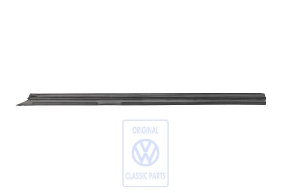Volkswagen Passat B3 onderste raamgeleiding - linksachter, sedan
