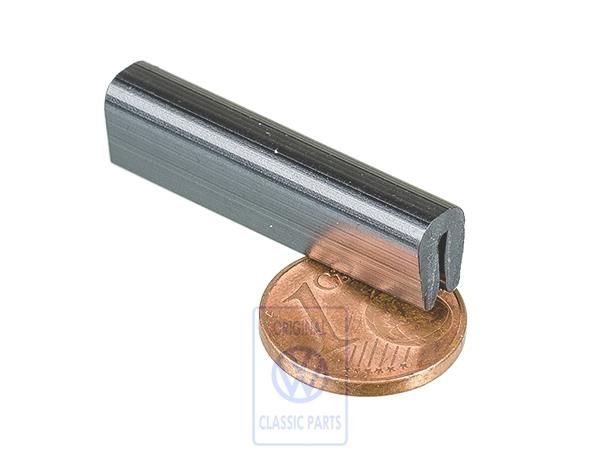Volkswagen Passat B3 randbescherming frontplaat - onder, 32 mm
