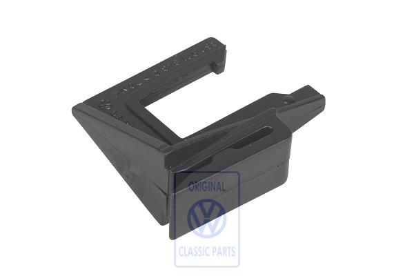 Volkswagen clip
