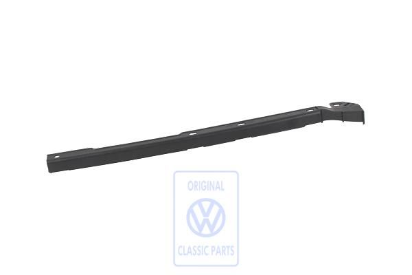 Volkswagen Passat B4 geleideprofiel bumper - rechts, stationwagen