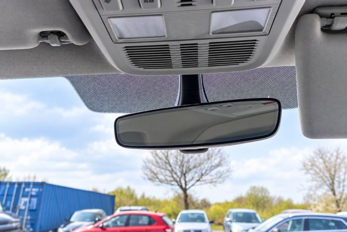 Volkswagen, Škoda automatisch dimmende binnenspiegel met grootlichtassistent