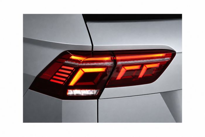 Complete retrofit-set IQ Facelift LED achterlichten met dynamische knipperlichtfunctie voor Volkswagen Tiguan BW2