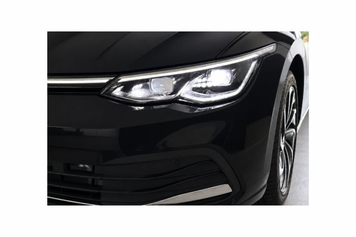 LED Matrix-koplamp IQ Light met dynamische knipperlichtfunctie voor Volkswagen Golf 8 VIII