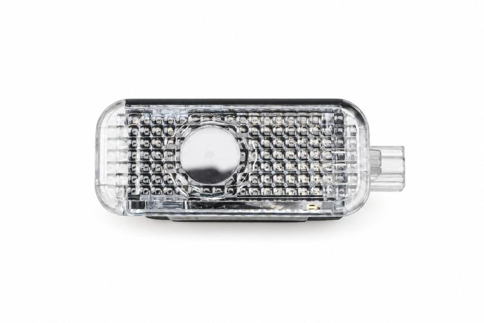 Audi A4 (B9/8W), A6 led-instapverlichting met logo allroad, links