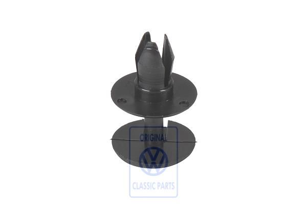 Volkswagen Scirocco 2 (53B) spreidklinknagel dashboard