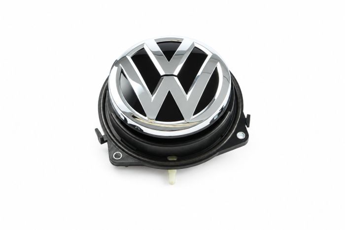 Volkswagen Golf 7 (5G) logo achterklep met ontgrendelschakelaar, - chroom, sedan