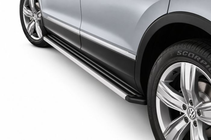 Volkswagen Tiguan 2 (AD1) set treeplanken