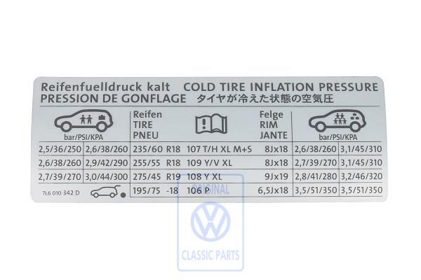 Volkswagen Touareg 1 (7L) bandenspanningssticker (10-/12-cilinder) - DE/EN
