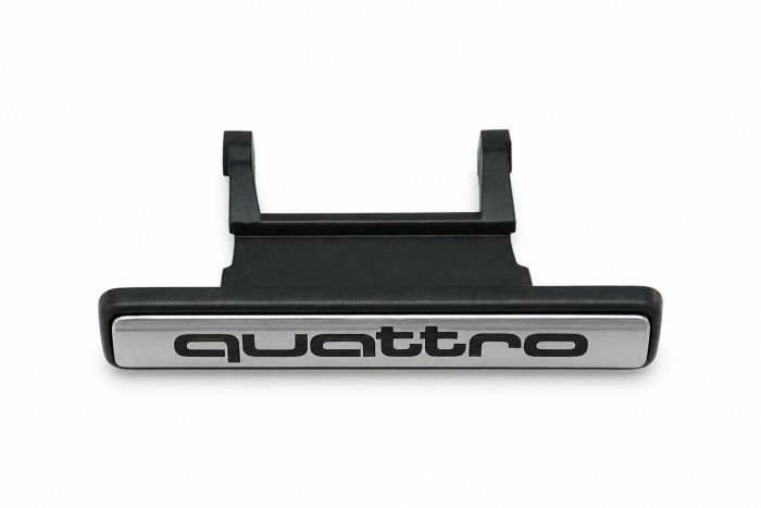 Audi Q3 (8U) embleem