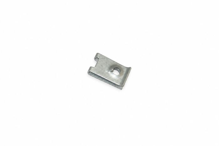 Originele plaatmoer (6,3X24,5X15)