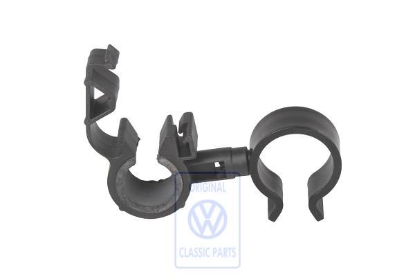 Volkswagen Polo 3 (6N) slanghouder 16x21
